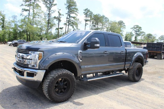 2019 FORD F250 LARIAT