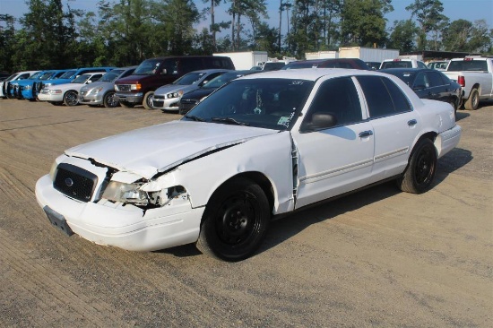 2011 FORD CROWN VIC | FOR PARTS AND REPAIRS