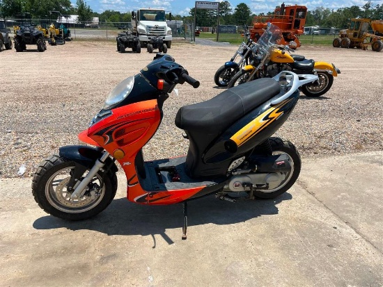 2020 CHALLENGER MOPED