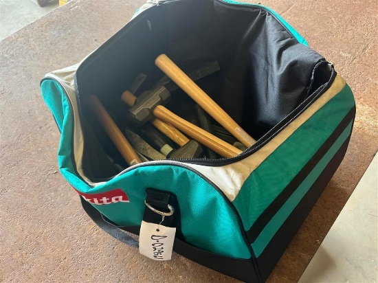 LARGE MAKITA TOOK BAG WITH ASSORTED HAND TOOLS