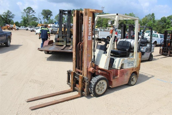 NISSAN CPJ02A25V FORKLIFT