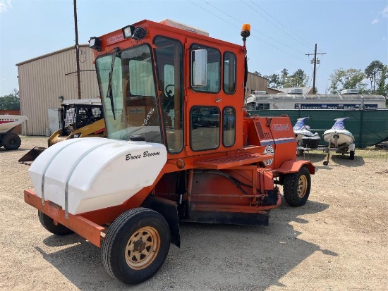 1997 BROCE RJ350 SELF BROOM