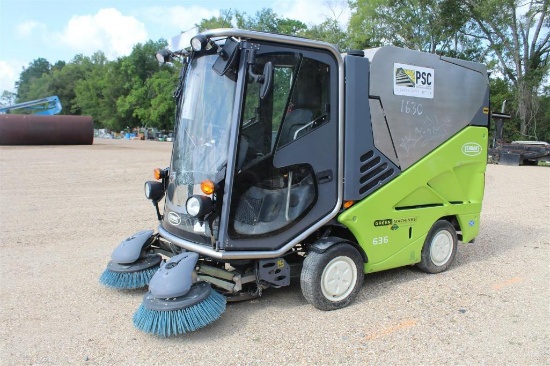 2014 TENNANT GREEN MACHINE 636 SWEEPER