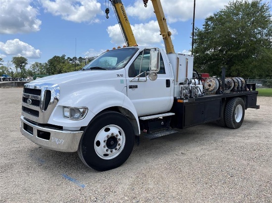 2005 FORD F650
