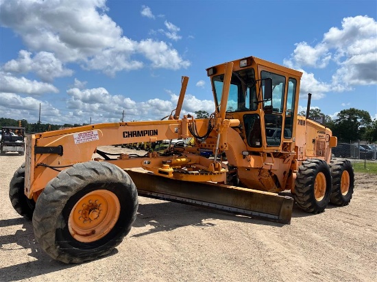 1997 CHAMPION 710A SERIES IV MOTORGRADER