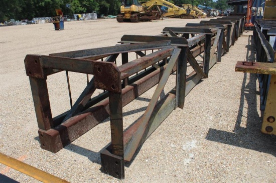 PILE DRIVING LEADS ATTACHMENT