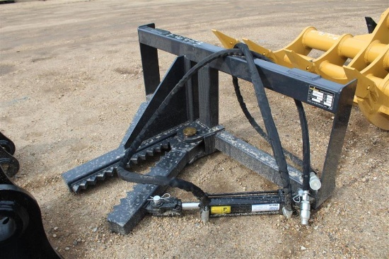 LAND HONOR SKID STEER HYDRAULIC CLAMP PINCHER