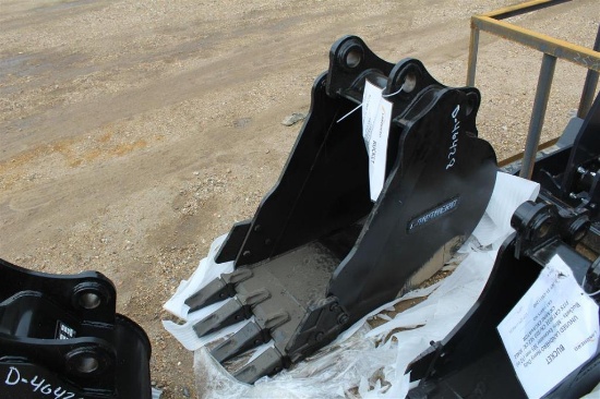 LANDHERO HEAVY DUTY 18IN MINI EXCAVATOR BUCKET