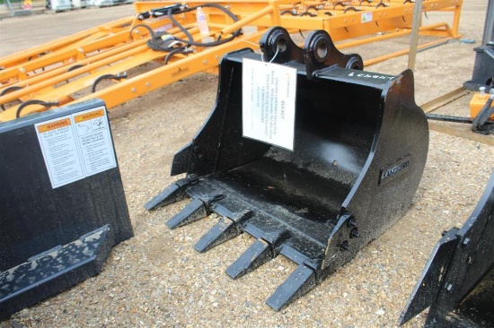 LAND HERO HEAVY DUTY 30IN MINI EXCAVATOR BUCKET