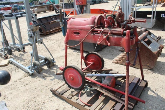 RIDGID 535 THREADING MACHINE