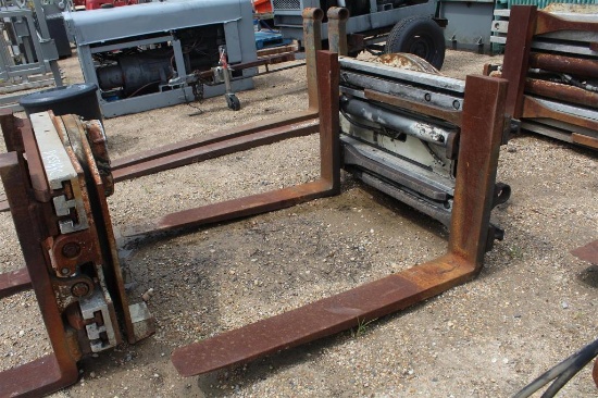 FORK FRAME WITH FORKS