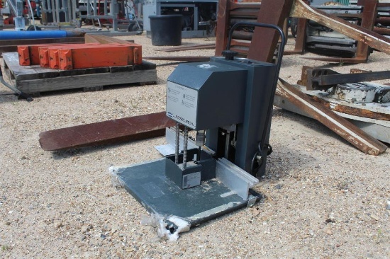 CHALLENGE HANDY DRILL
