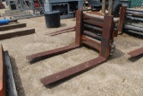 FORK FRAME WITH FORKS
