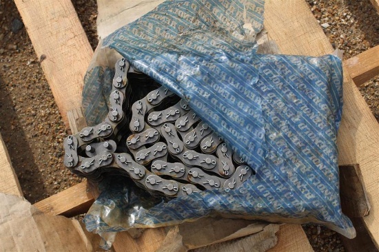PALLET WITH CHAIN