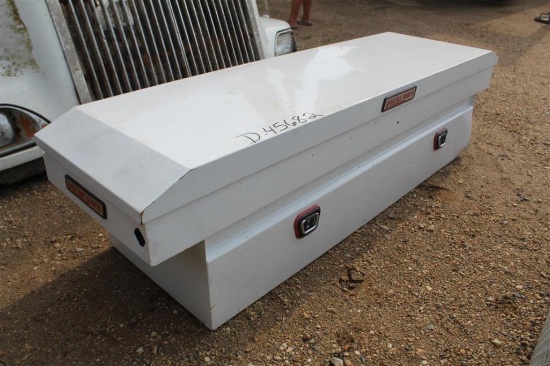 WEATHER GUARD TOOL BOX