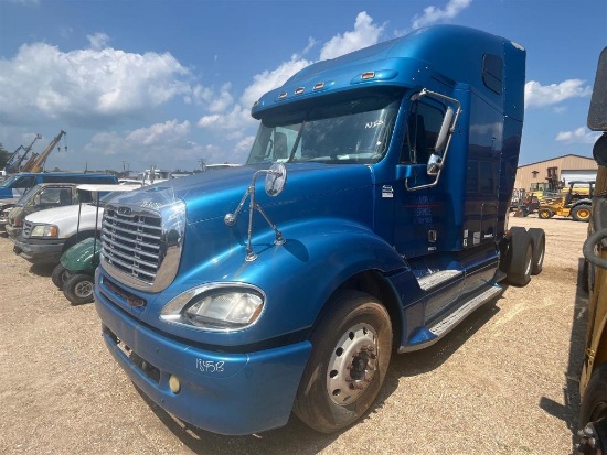 2004 FREIGHTLINER COLUMBIA | FOR PARTS AND REPAIRS