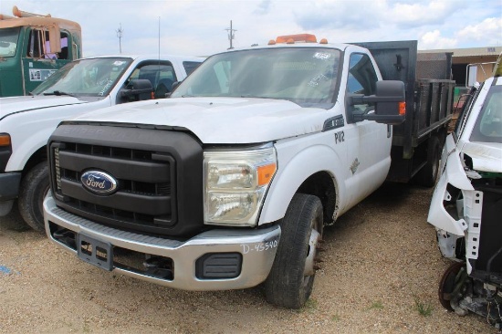 2011 FORD F30 | FOR PARTS AND REPAIRS
