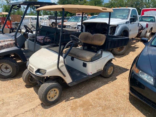 EZ GO ELECTRIC GOLF CART | FOR PARTS AND REPAIRS