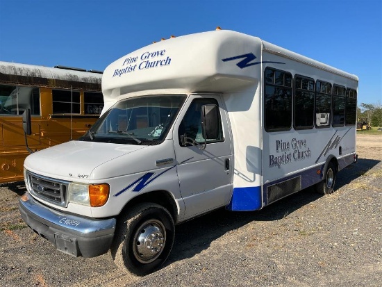 2006 FORD E450 BUS
