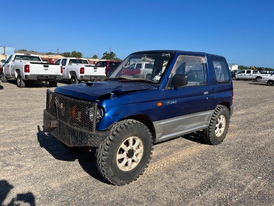 MITSUBISHI PAJERO MINI | NO TITLE