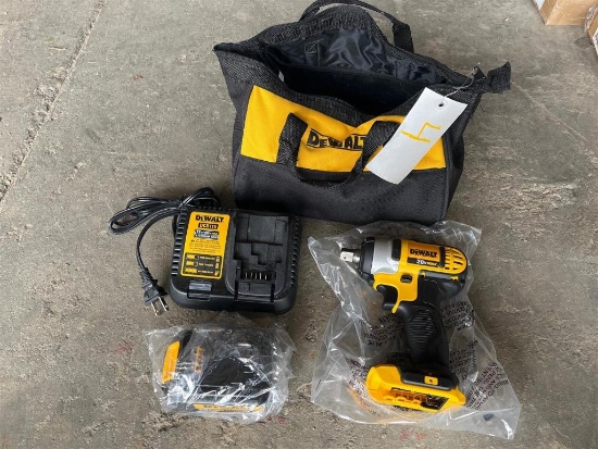 DEWALT DCF880 IMPACT WRENCH