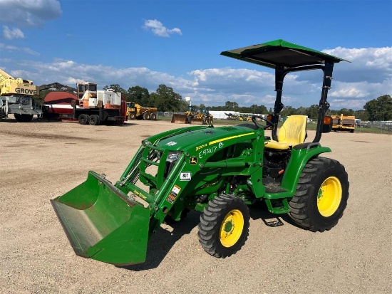 JOHN DEERE 3033R TRACTOR