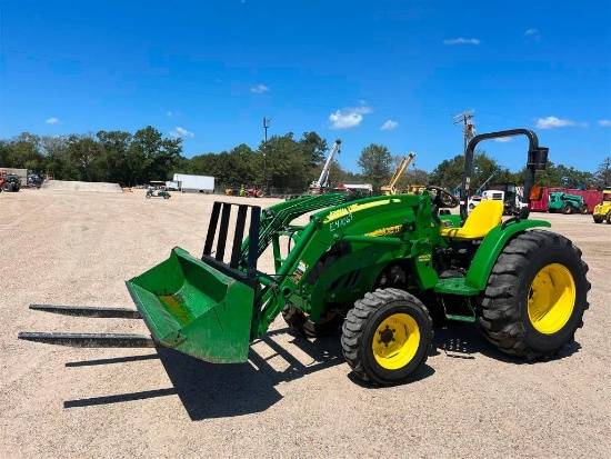 JOHN DEERE 4105 FARM TRACTOR