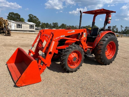 KUBOTA M7040 TRACTOR