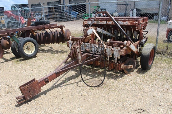 NO-TILL DRILL PULL BEHIND SEEDER