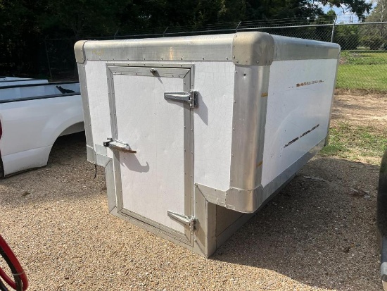 BOX COOLER FOR PICKUP TRUCK