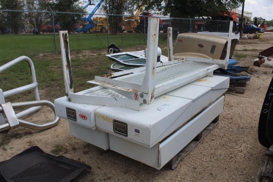 PALLET OF (2) TRUCK BED TOOLBOXES AND HEADACHE RACKS