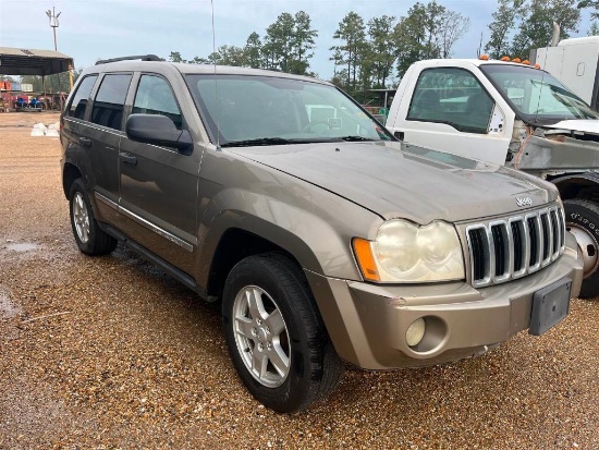 2006 JEEP LAREDO | FOR PARTS/REPAIRS