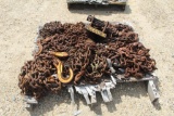 LOT OF ASSORTED CHAINS