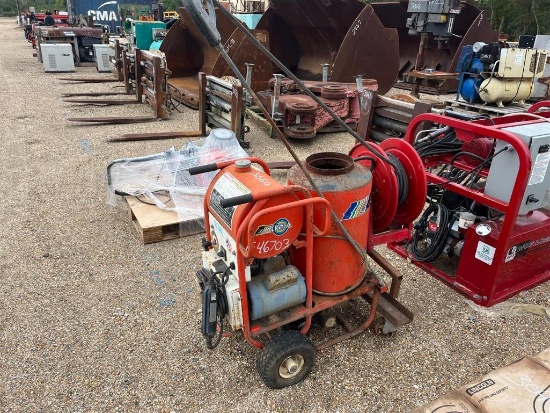 HEATED PRESSURE WASHER