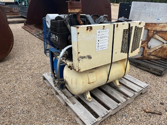 PALLET WITH (2) AIR COMPRESSORS