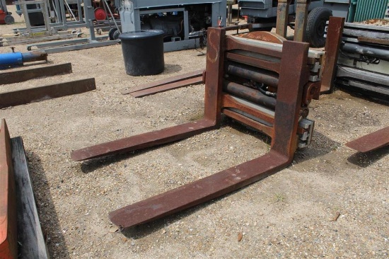 FORK FRAME WITH FORKS