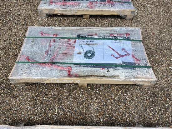 PALLET WITH (5) 9200LB BINDERS AND (10) 3/8IN 20FT G70 CHAINS