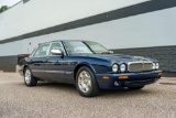 2002 JAGUAR XJ8 VANDEN PLAS