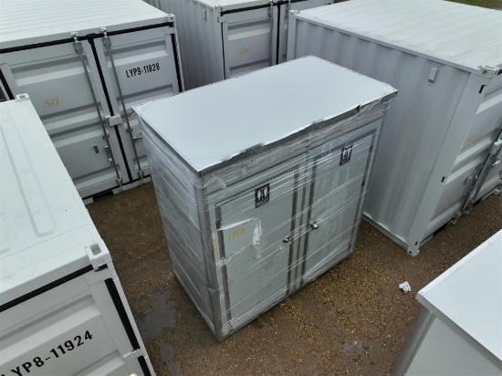 DOUBLE TOILET