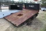 FLATBED BED WITH STORAGE BOX AND HEADACHE RACK