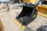 DIGGING BUCKET