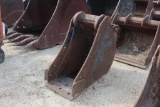 16IN DIGGING BUCKET