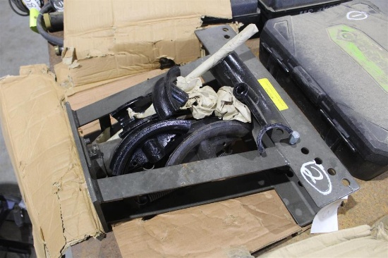 LYNX 12 TON HYDRAULIC PIPE BENDER