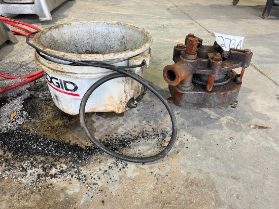 PIPE THREADER HEAD