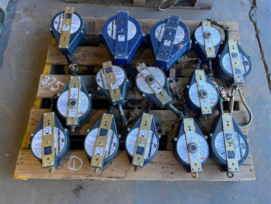 PALLET OF ULTRA LOC SELF RETRACTING LIFELINES