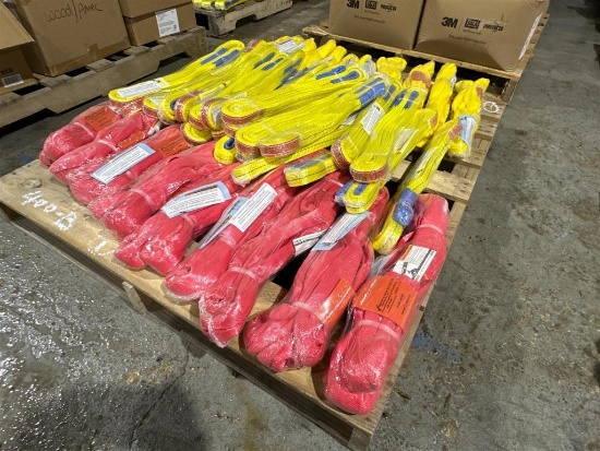 LOT OF LIFTING STRAPS
