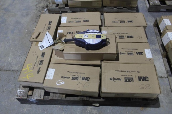 PALLET OF ULTRA LOC SELF RETRACTING LIFELINES