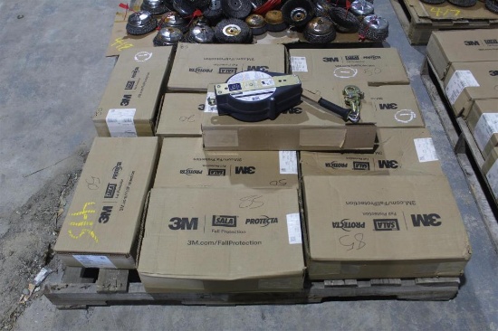 PALLET OF ULTRA LOC SELF RETRACTING LIFELINES