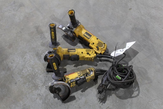 LOT OF THREE DEWALT 4 1/2 INCH ANGLE GRINDERS