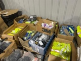 ASSORTED LOT OF GLOVES VEST AND OTHER SAFETY ITEMS